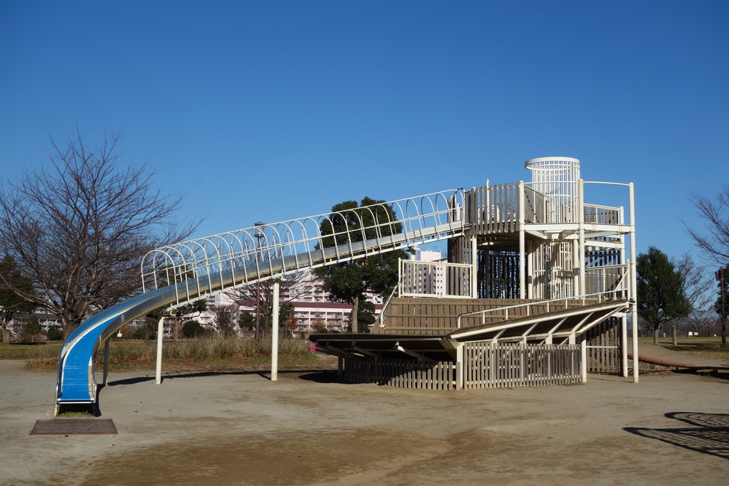 【公園徹底攻略】大島小松川公園 デザイナーズ巨大複合遊具 流転三昧 【公園徹底攻略】大島小松川公園 デザイナーズ巨大複合遊具 流転三昧